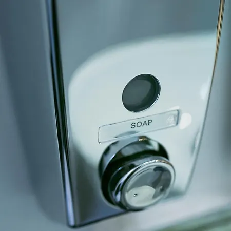 Pensión Lorenzo's In Vatican